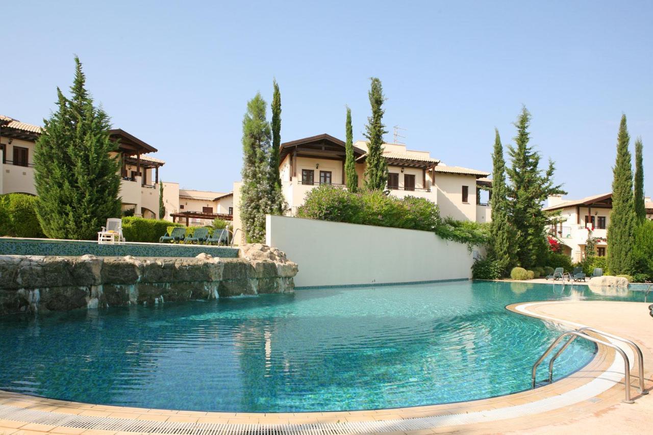 Helios Heights Spirits, Aphrodite Hills Golf Resort Kouklia Eksteriør billede