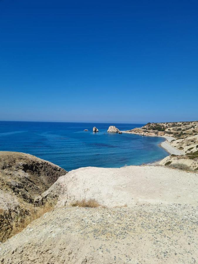 Helios Heights Spirits, Aphrodite Hills Golf Resort Kouklia Eksteriør billede